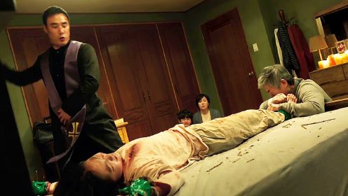 《变身》韩国恐怖电影，一家五口搬进豪宅，轮流被恶魔上身