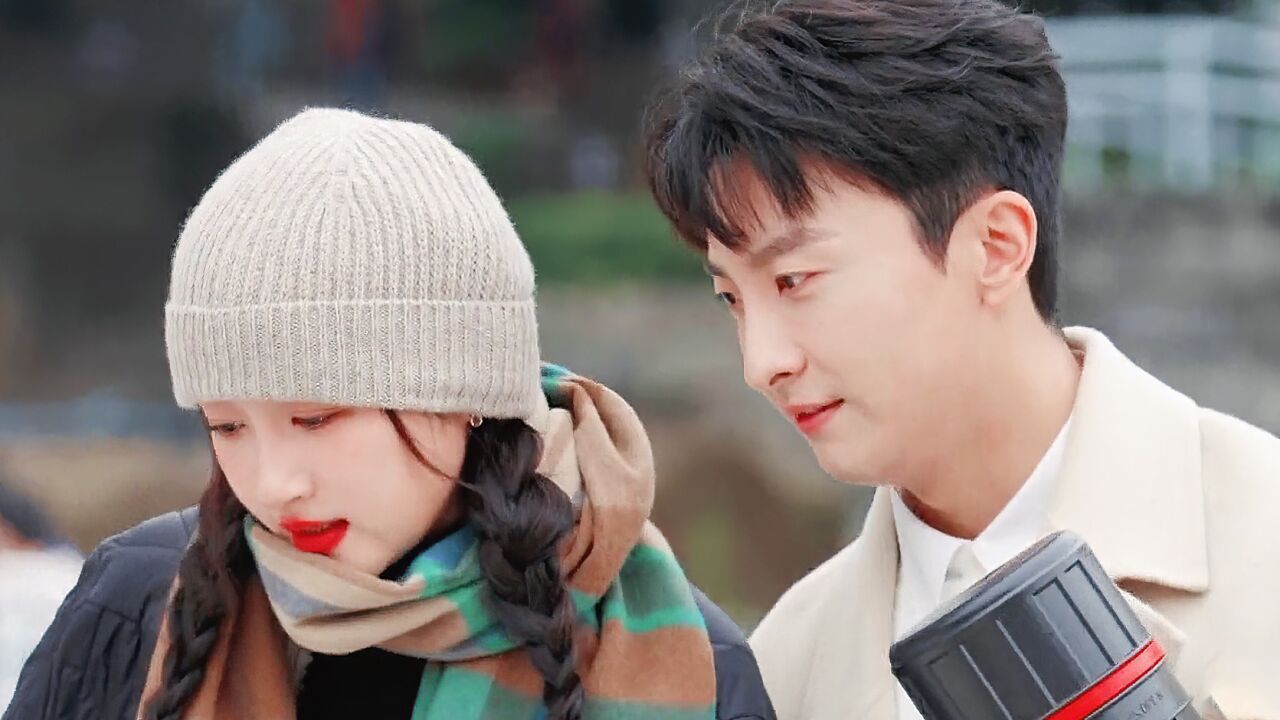 关晓彤牛骏峰剧外甜死了,当年be的cp有售后!《万里走单骑》