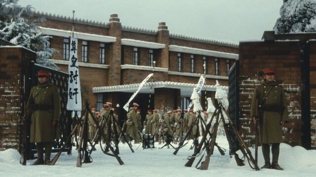 旧日本的覆亡开端:二二六兵变中的以下克上,皇道派与统制派因何大开杀戒