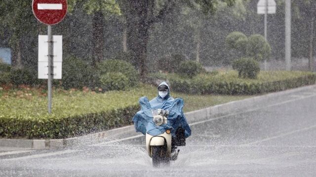 强对流天气蓝警!全国多地将有810级雷暴大风或冰雹