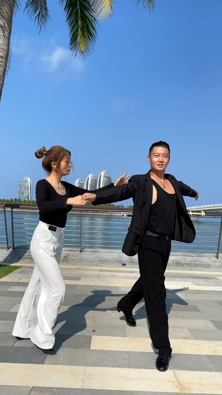 吉特巴双人舞男女对跳