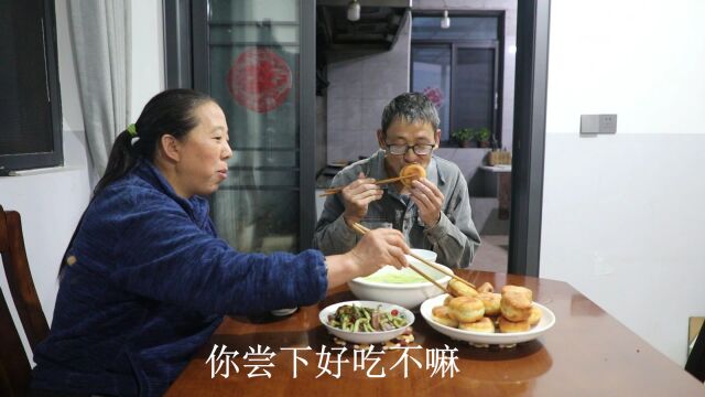 安静的田园生活,再吃着自己做的美食,让人很放松