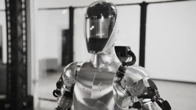 对标特斯拉擎天柱通用人形机器人figure01下地迈出第一步