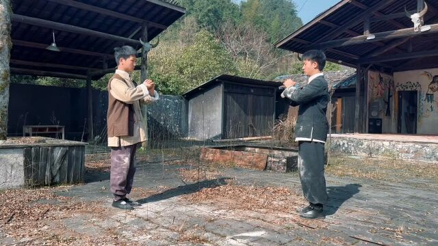 武术冠军刘振声执意要和陈真比武