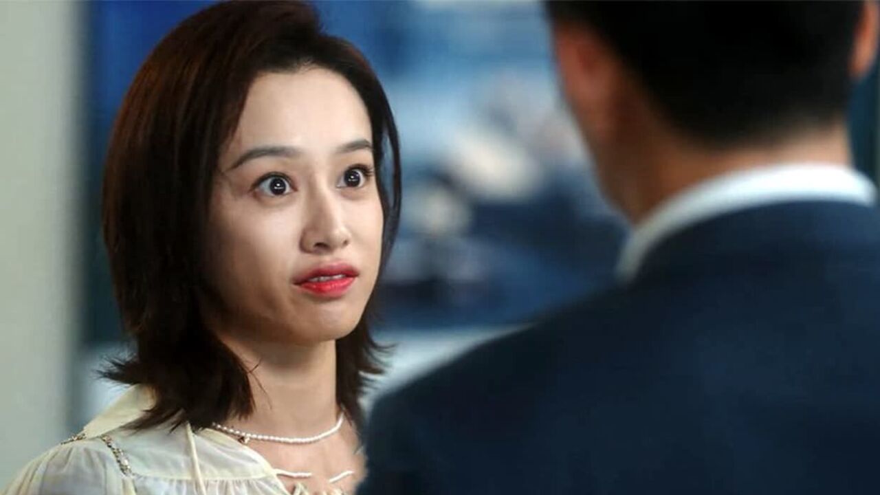 《无所畏惧》兰兰投怀送抱被陈硕推开,你这样的女孩我压根就看不上