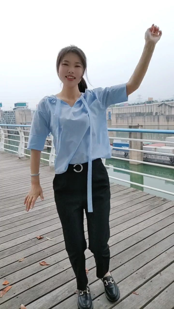 今天来个真实纯素颜的,看看还有没有人叫我美女了#素颜 #真实的样子