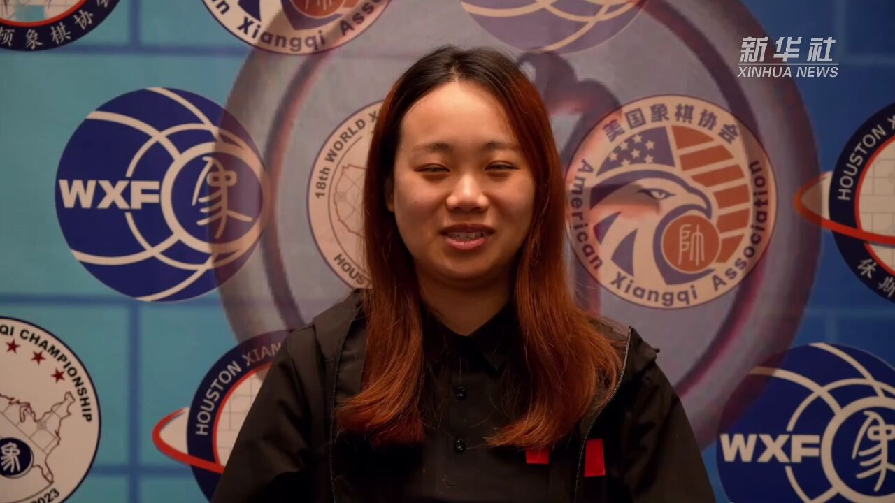 孟辰和唐思楠在世界象棋锦标赛夺冠