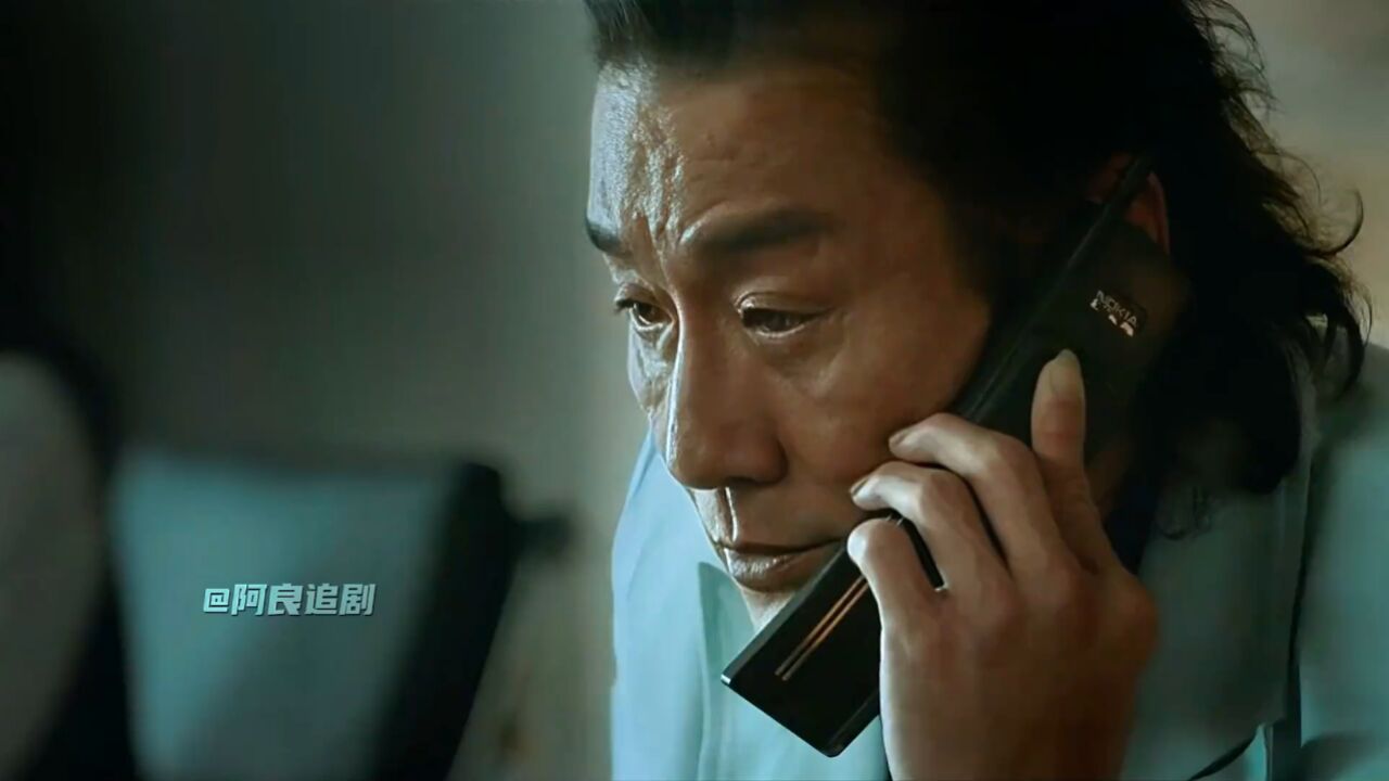 完整版在箭头方向 可观看#梁家辉 #古天乐 #追龙2 #你一定要看的港片