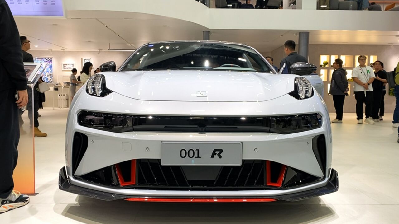 2023款极氪001 fr车展亮相,这颜值内饰,给个不心动的理由