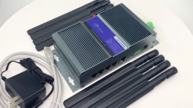 ZR9000工业5G路由器双卡双待双频WiFi