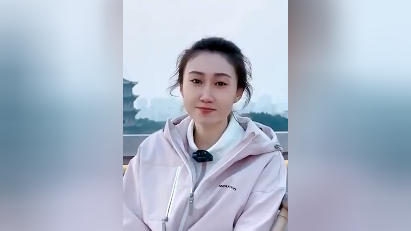 央视著名主持人水均益的女儿水亦诗从央视离职后宣布要开启直播带货