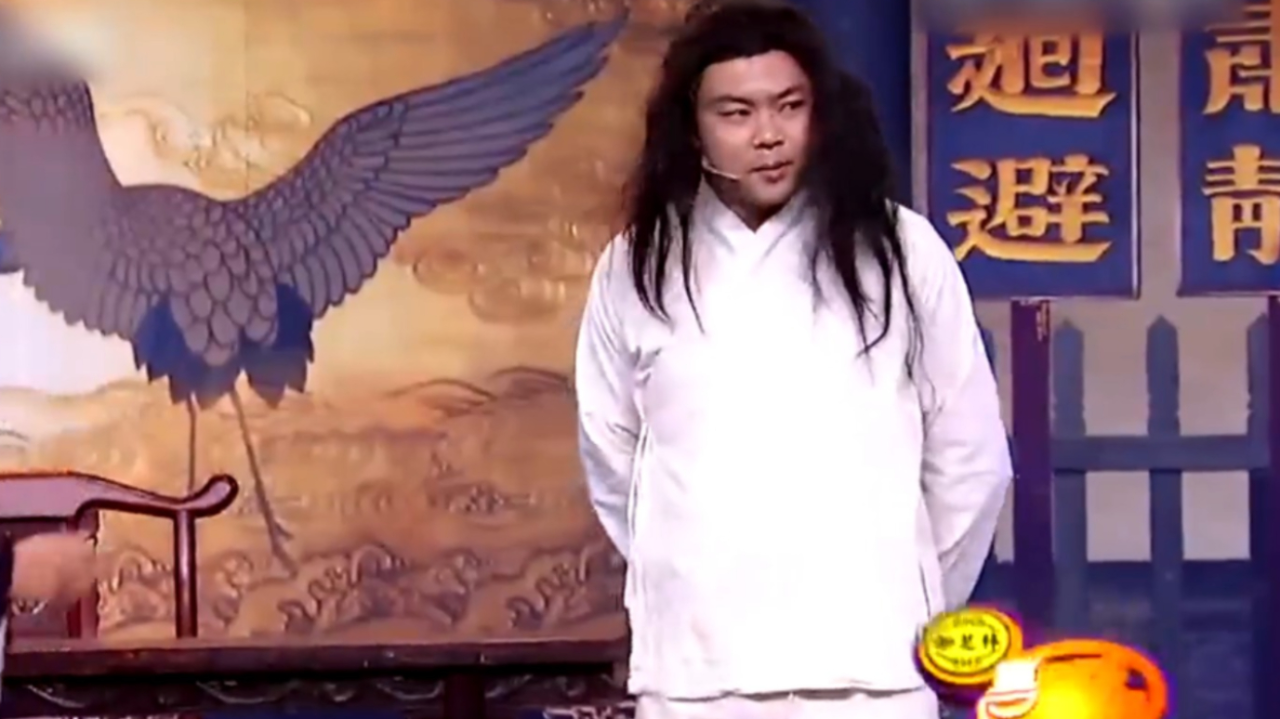 小品《劫法场》,男子采花被砍,弟弟却跑了,让人笑岔气