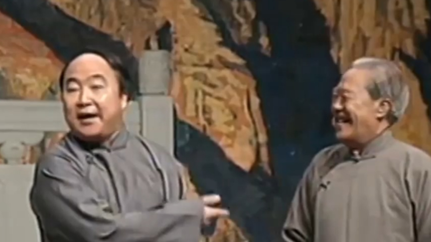 王佩元也忍不住了,总是两头挨打,逗笑全场观众