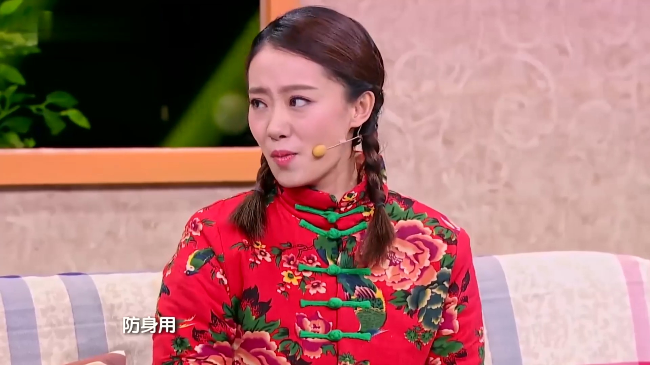 小品《私房钱》,张小斐好心帮倒忙办坏事,逗得观众笑