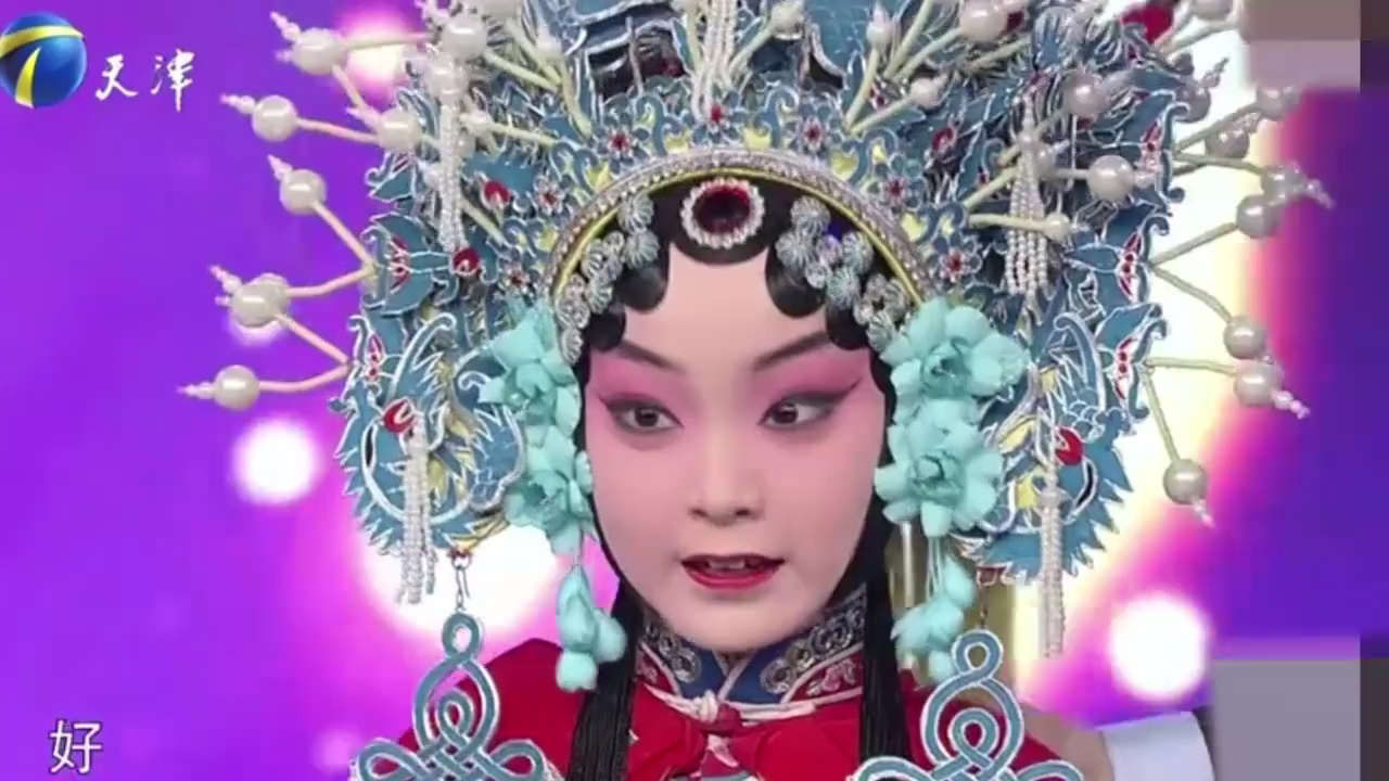 10岁小演员邓鸣璐,对戏曲无比热爱,从小学习