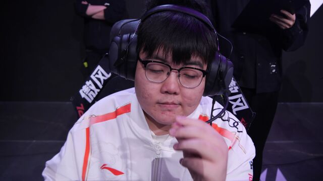 LPL第二赛段 TES vs JDG Solo选边