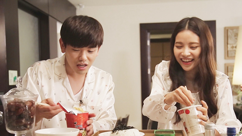 可颂夫妇迪拜旅行