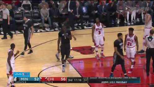 《NBA全场回放》【回放】森林狼vs公牛第3节 洛佩兹篮下连送火锅大帽