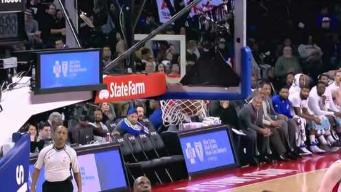 《NBA比赛集锦》【得分】哈里斯击地妙传 劳森扛住对手漂移打进