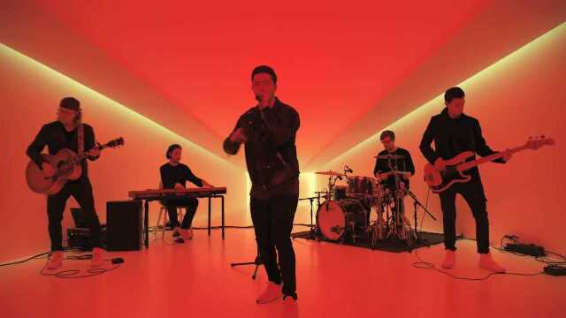 Nico Santos  Love On Me (Live) | Vevo DSCVR