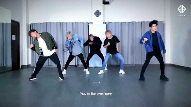 Love Goes Dance Practice