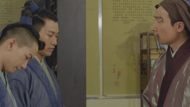 《我的仙界学院》第4集02:赤机子因仙炉一事还在生气,是非子为此送来一只灵犬才消气