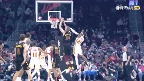 《NBA骑士》都是套路！奥科罗假突真传马尔卡宁挂筐暴扣