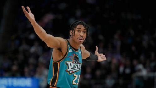 《NBA全场集锦》【球星】艾维vs黄蜂集锦 面对三球里突外投轻取24分