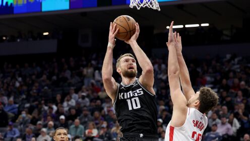 《NBA全场集锦》【球星】萨博尼斯vs火箭集锦 内线翻江倒海25+14+9准三双