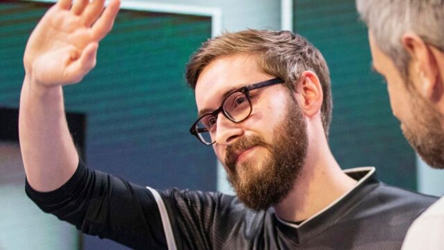 传奇中单Bjergsen官宣退役 曾6次夺得联赛冠军