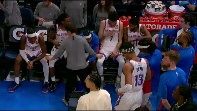 NBA常规赛：76人vs雷霆第3节英文原声回放