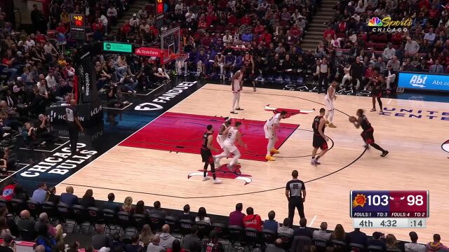 对抗不落下风 德罗赞强突内线顶开防守打成2+1