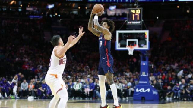 乌布雷vs太阳集锦 拿下25分屡屡暴扣激情四射