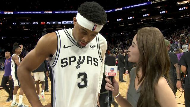 赛后连线孟超采访约翰逊：对于自己而言脑子里想的只有进球才能赢下比赛