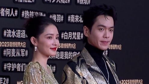 张若昀李沁身穿鎏金礼服，带着《庆余年2》回来啦！
