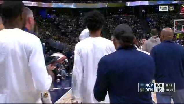  NBA常规赛：鹈鹕vs掘金第4节英文原声回放