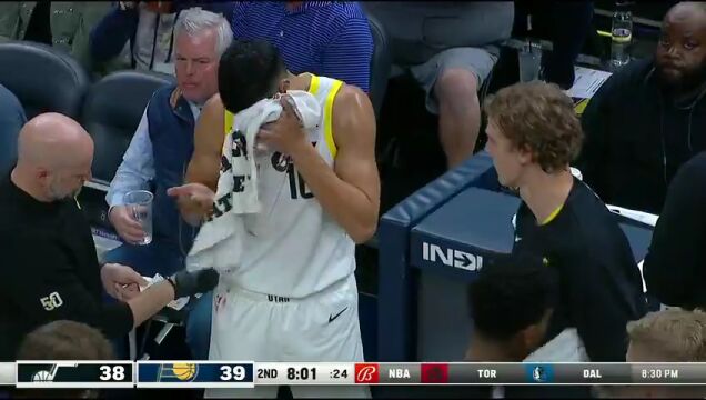 爵士vs步行者第2节英文原声回放