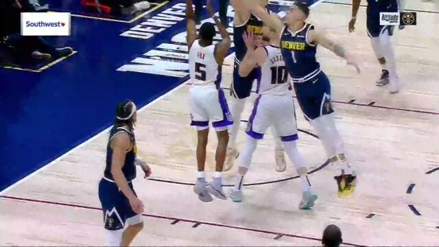 杀手本色！生死时刻福克斯一人轰出8-0击溃掘金