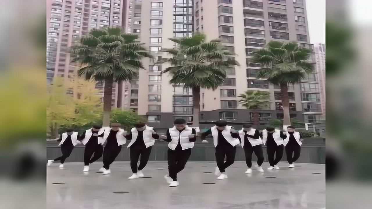 全能网红刘叉叉社会摇鼻祖剧情式社会摇第一人1114万粉丝