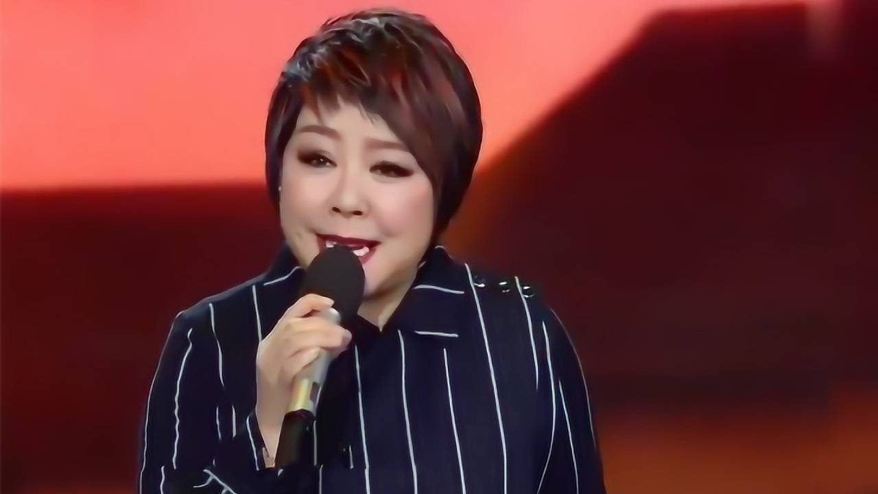 衡越现场再唱《刘老根》主题曲《圆梦》又想起了赵本山老师!