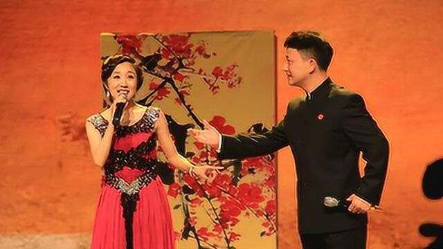 周珊周园园演唱黄梅戏逆火选段怎能忘