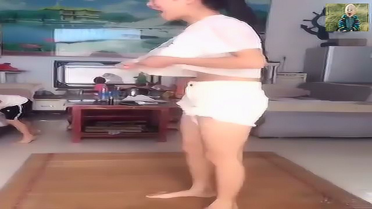 儿子恶搞妈妈，这次看来要打屁屁了_腾讯视频