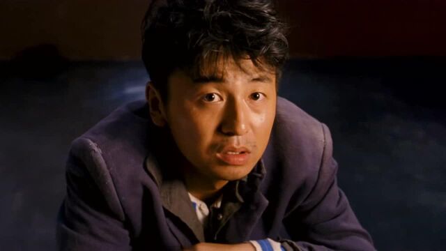 陈俊生扮演者雷佳音和刘桦在警察局精彩对话