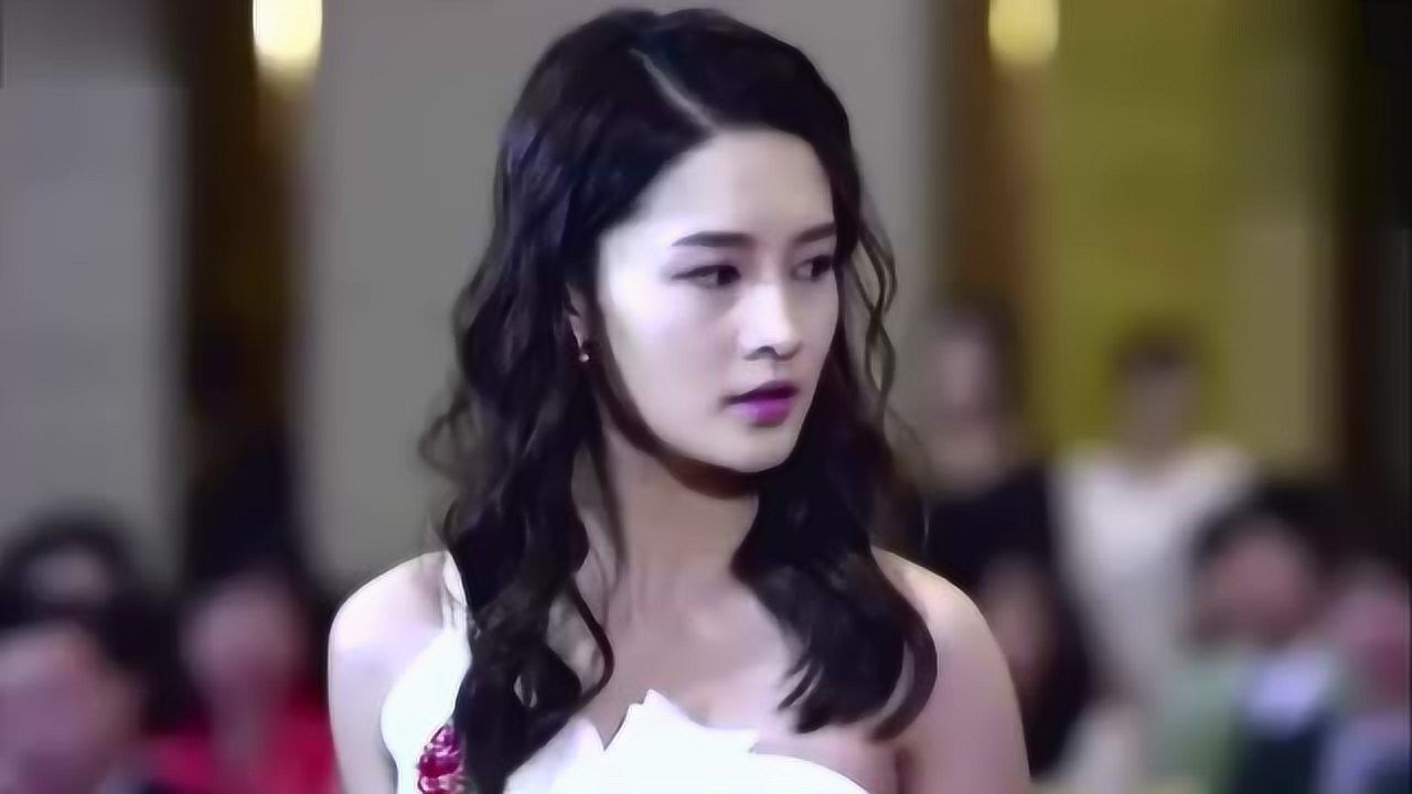 千金归来: 李沁最霸气片段, 就要伤害假千金_腾讯视频