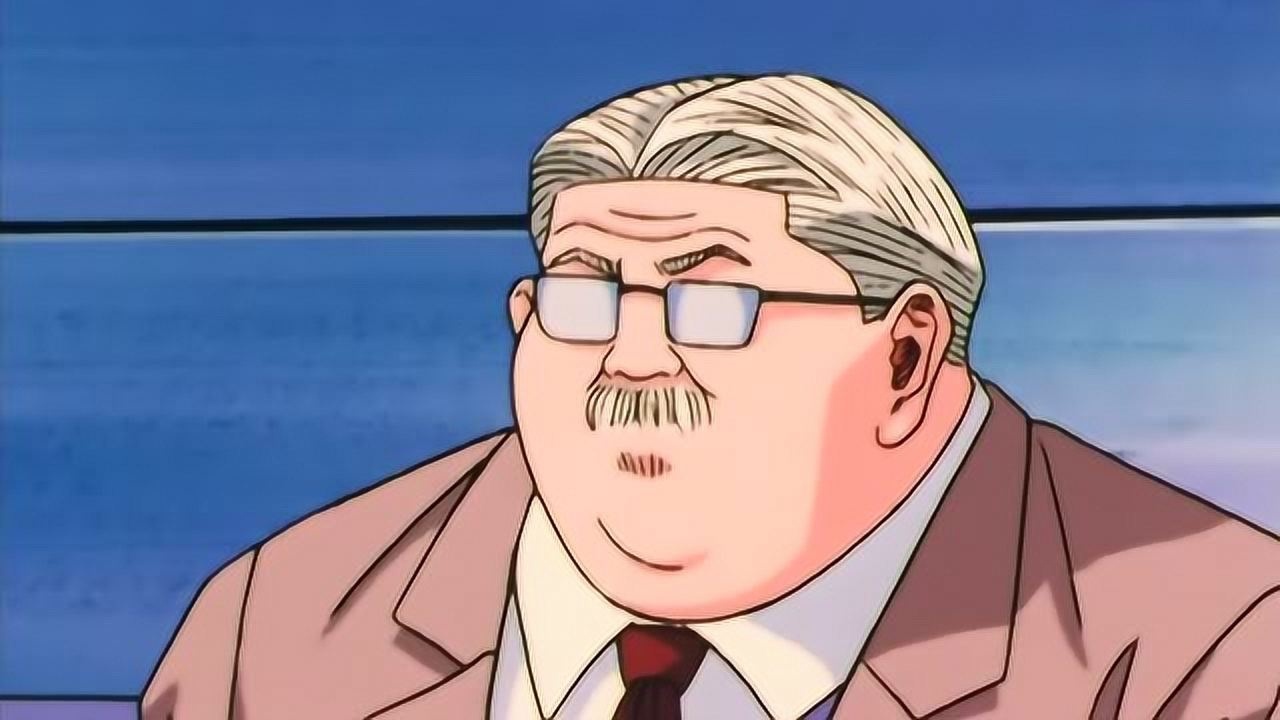 眼镜掩饰了内心的情绪难怪安西教练没人能看透