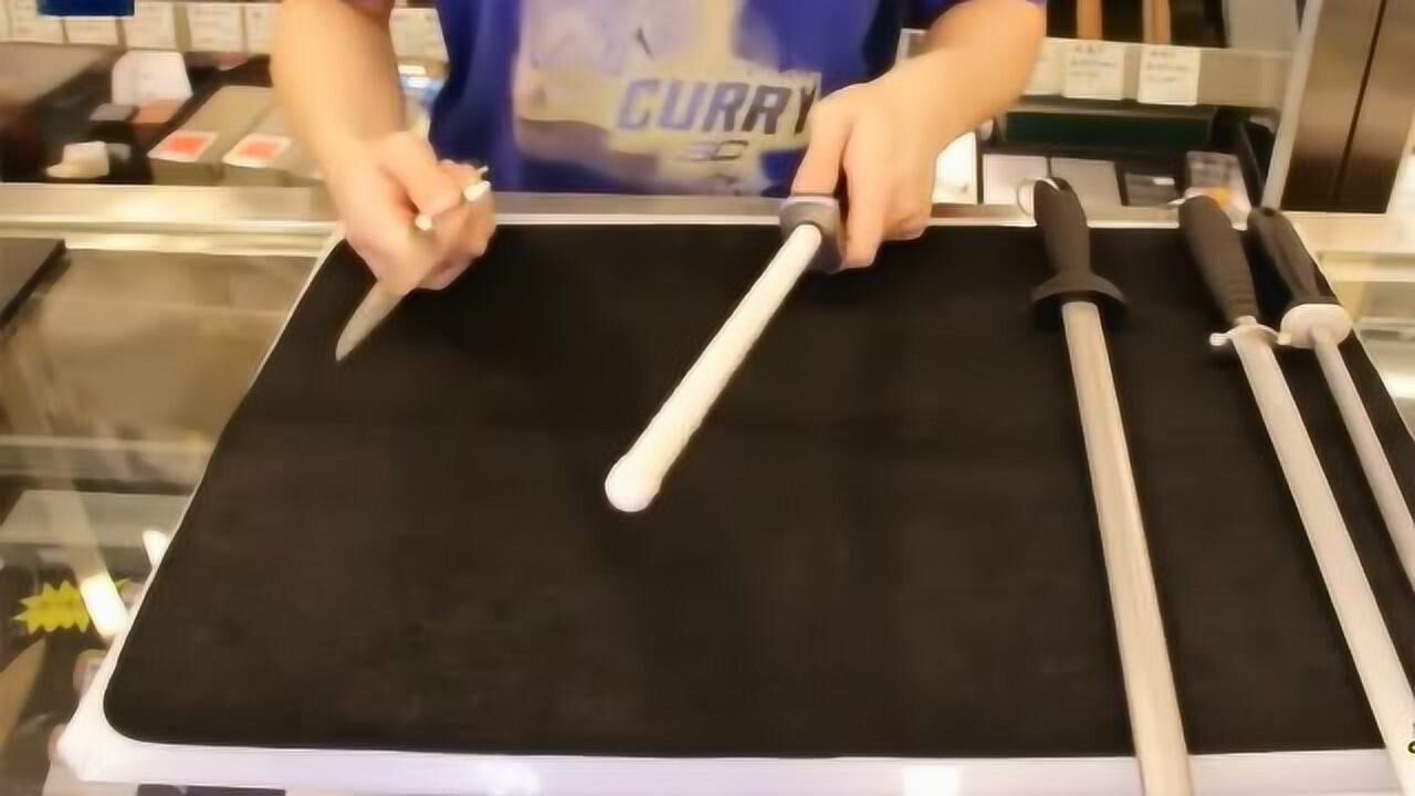 厨刀使用技巧:如何正确的使用磨刀棒_高清1080P在线观看平台_腾讯视频