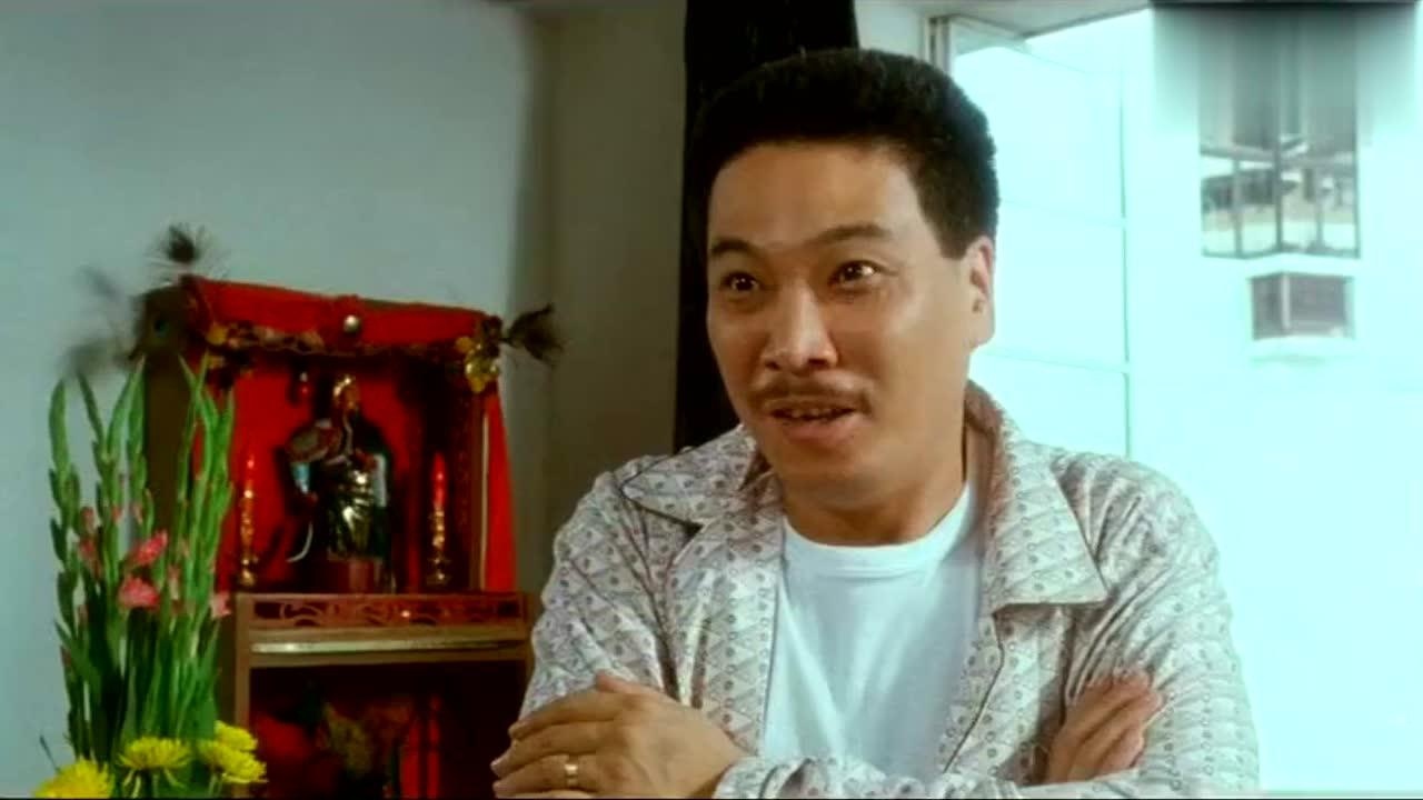 赌圣周星驰说赚的钱不能用达叔不信于是叫来了王晶大姐