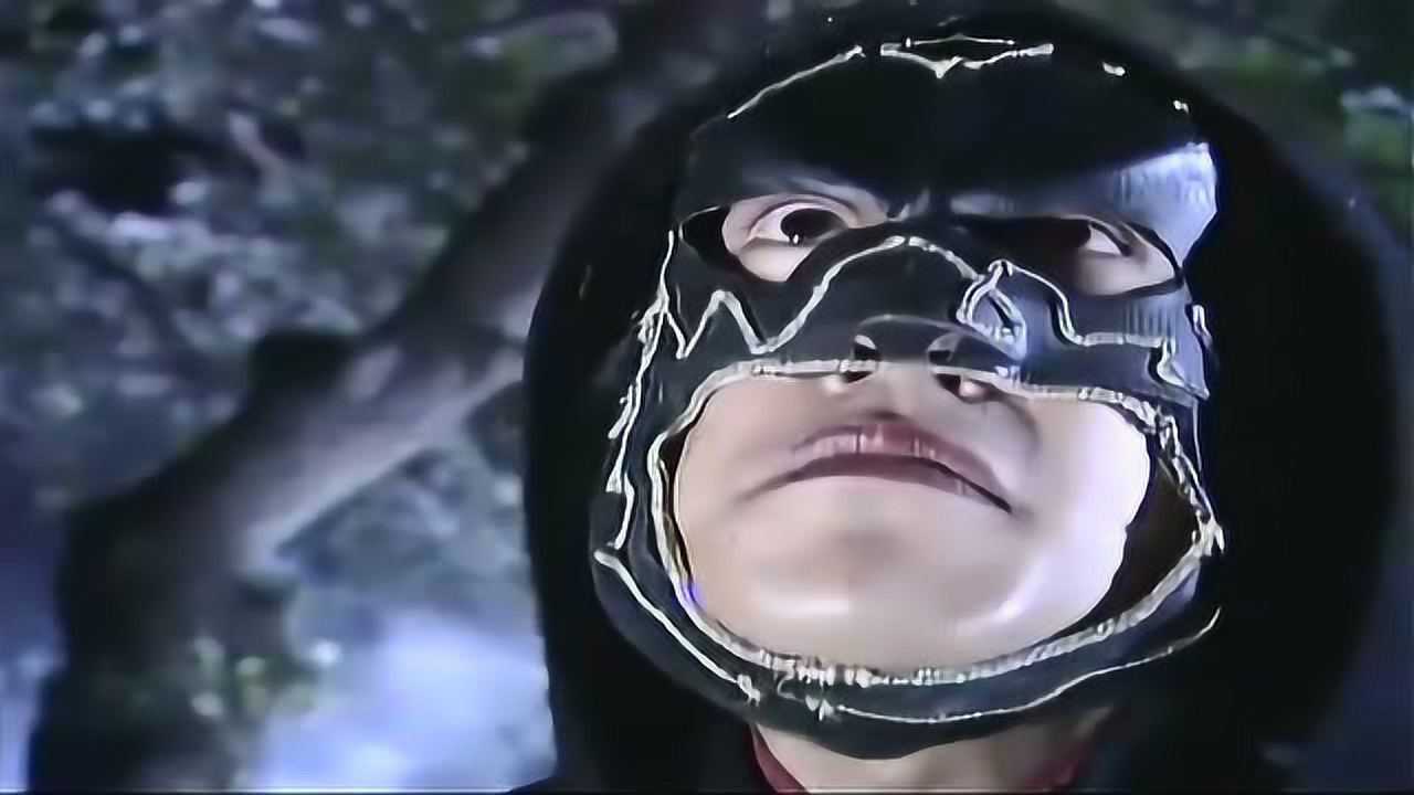 萧十一郎挑战逍遥侯可惜逍遥侯西域神功太过霸道幸得高人相助