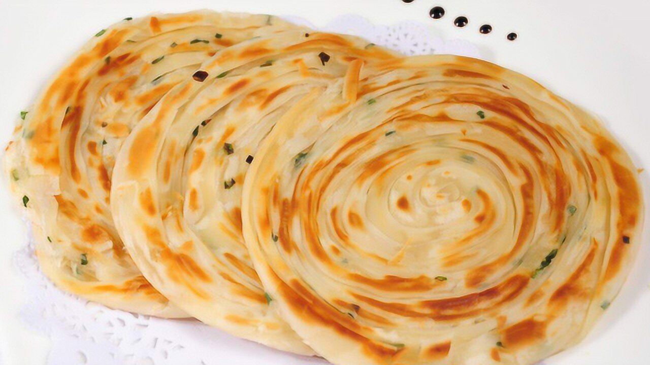 酱香葱油饼的独特做法饼身柔软味道咸香层次丰富