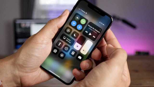 iPhone X究竟值不值得买?看明白这些你就不纠结了!